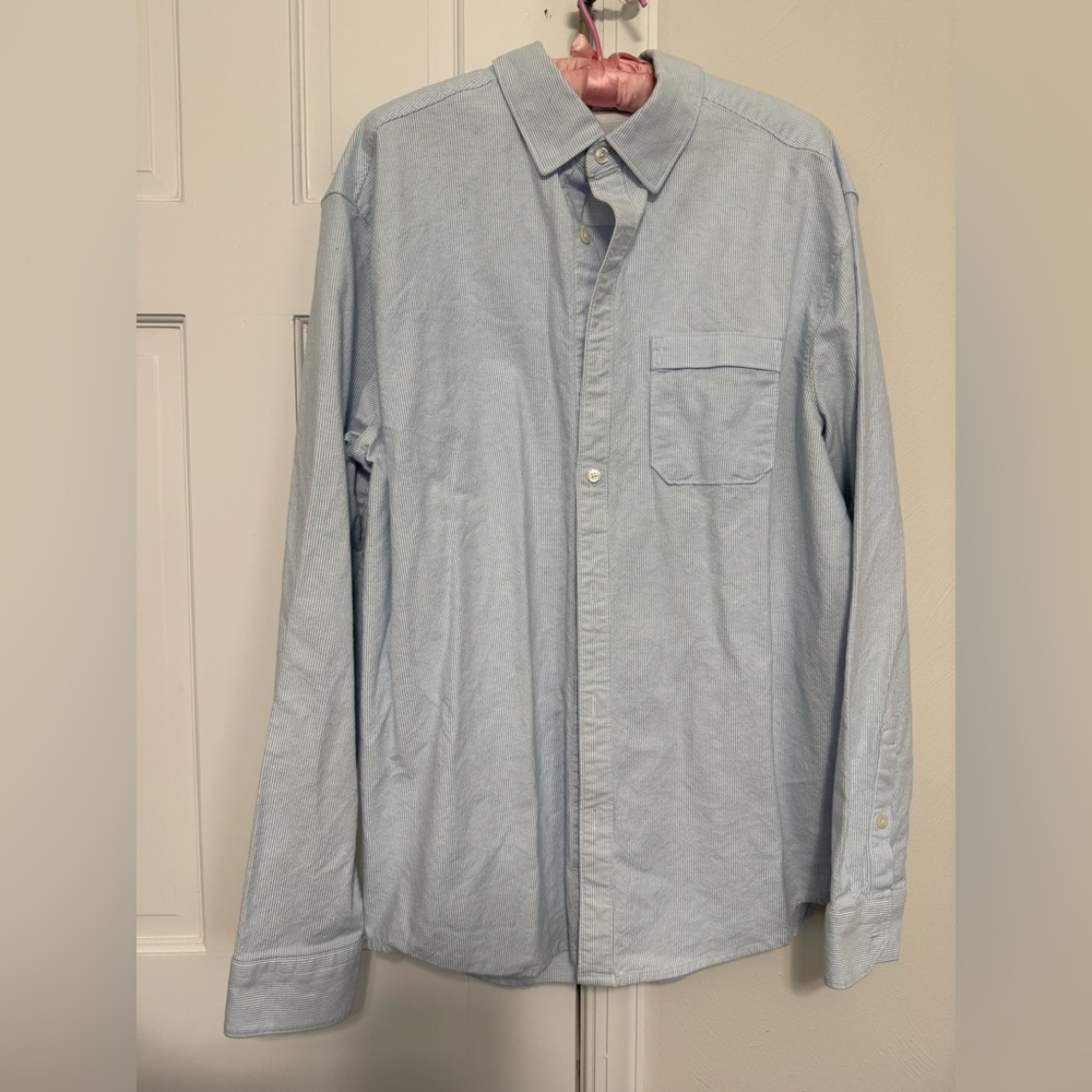 Under Armour Light Blue Long-Sleeve Casual Button-Down Shirt